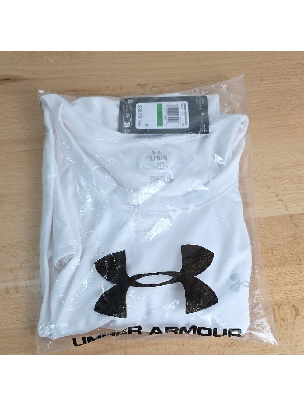 Under Armour White Tee Loos Fit Large